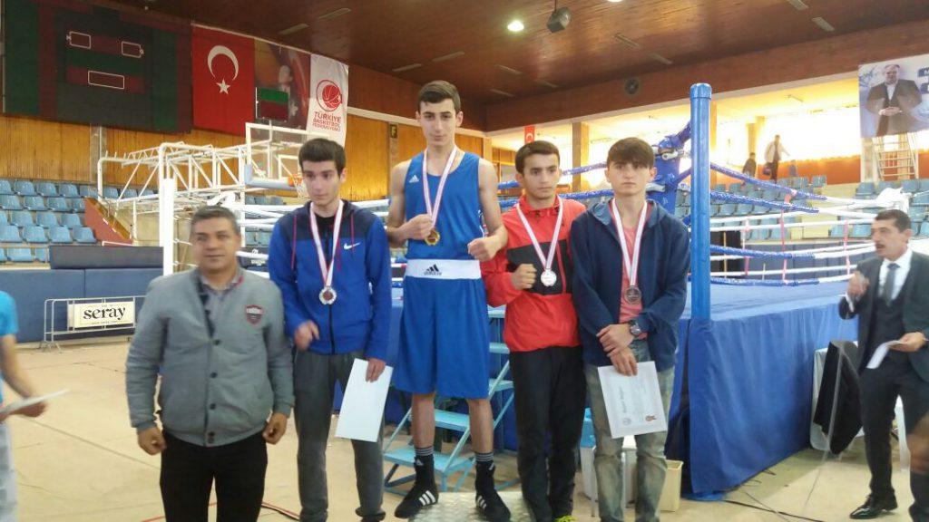 Türkiye Şampiyonu oldu - Kırıkkale Haber, Son Dakika Kırıkkale Haberleri
