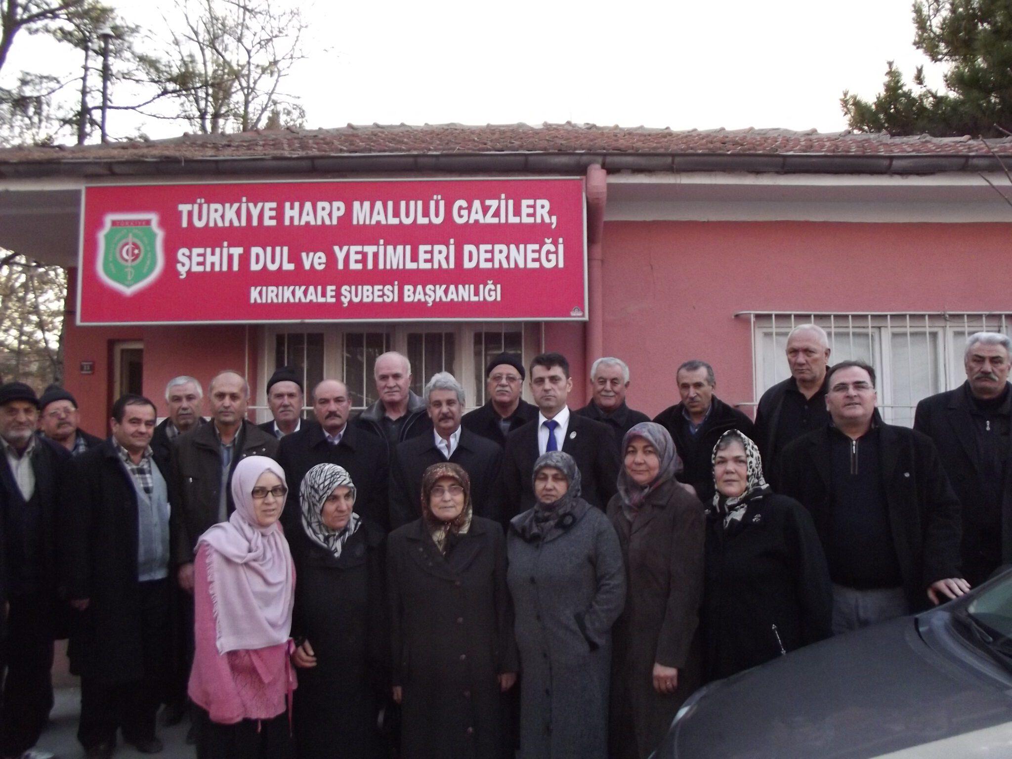 Yılmaz şehit aileleri ile bir araya geldi - Kırıkkale Haber, Son Dakika Kırıkkale Haberleri