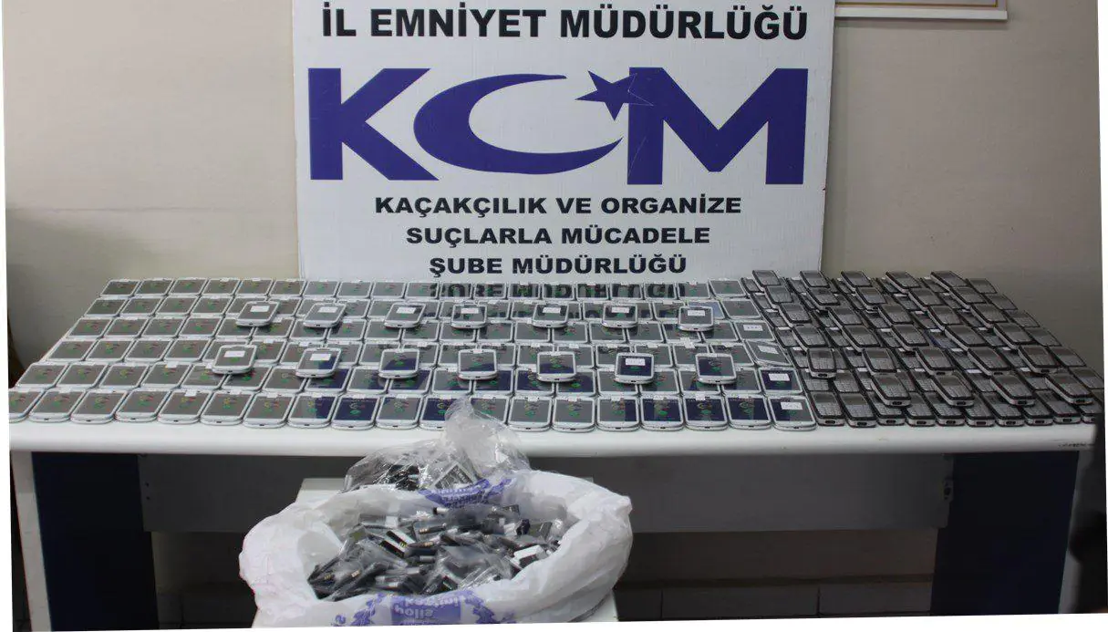 Kargo paketinde kaçak telefon - Kırıkkale Haber, Son Dakika Kırıkkale Haberleri