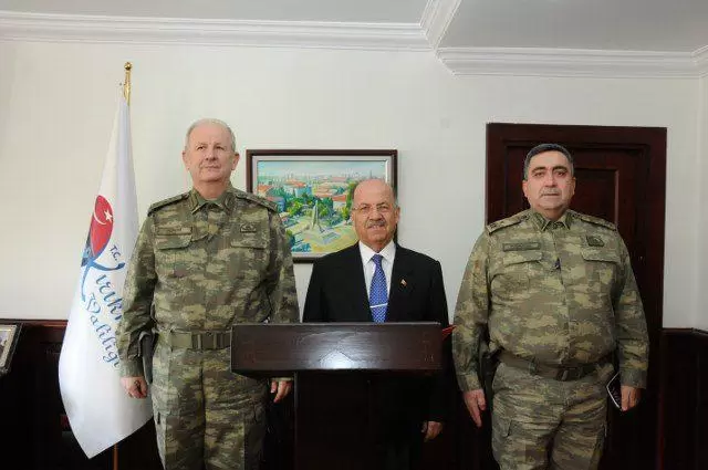 Korgeneral Huduti Kırıkkale’deydi - Kırıkkale Haber, Son Dakika Kırıkkale Haberleri Korgeneral Huduti Kırıkkale’deydi - Kırıkkale Haber, Son Dakika Kırıkkale Haberleri