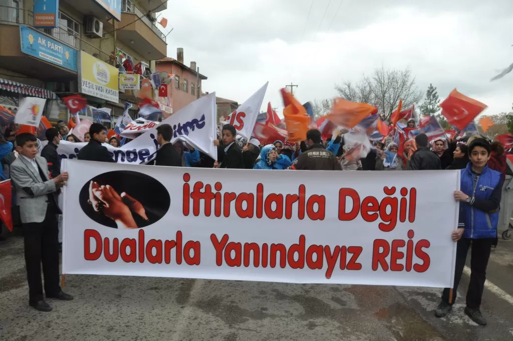 ‘Rüşvet trafiği çekmecelerini bozdu’ - Kırıkkale Haber, Son Dakika Kırıkkale Haberleri ‘Rüşvet trafiği çekmecelerini bozdu’ - Kırıkkale Haber, Son Dakika Kırıkkale Haberleri