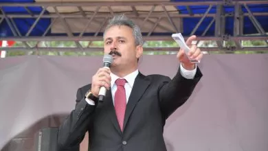 ‘Rüşvet trafiği çekmecelerini bozdu’ - Kırıkkale Haber, Son Dakika Kırıkkale Haberleri ‘Rüşvet trafiği çekmecelerini bozdu’ - Kırıkkale Haber, Son Dakika Kırıkkale Haberleri