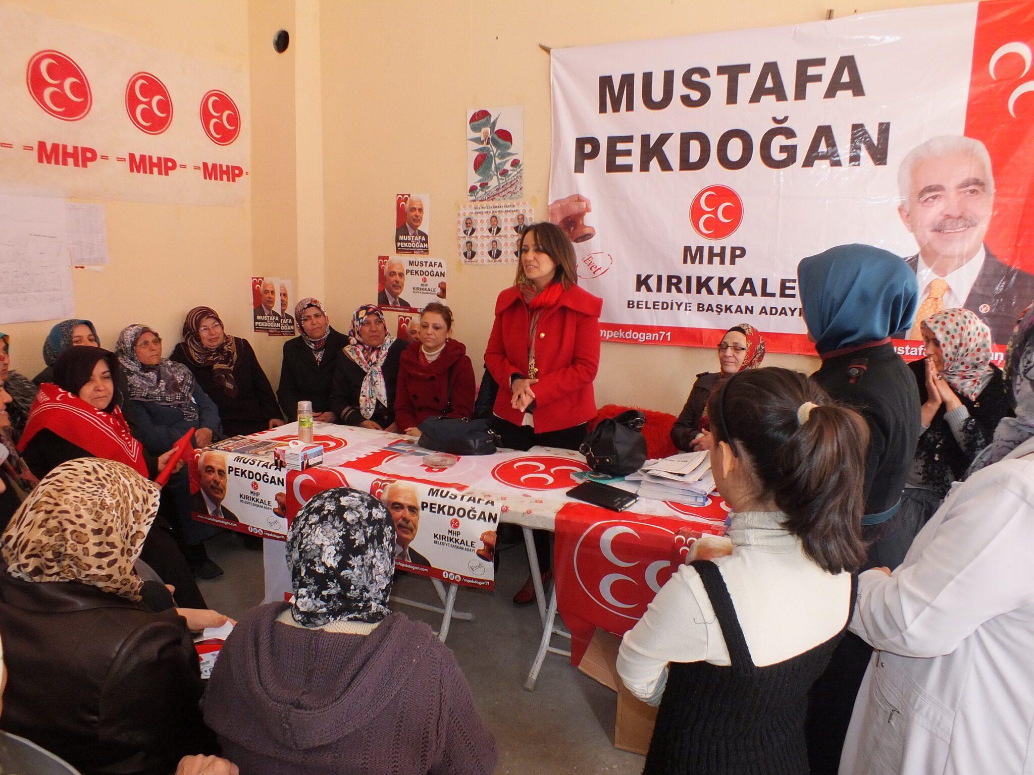 MHP Kadın kolları mahalleleri geziyor - Kırıkkale Haber, Son Dakika Kırıkkale Haberleri