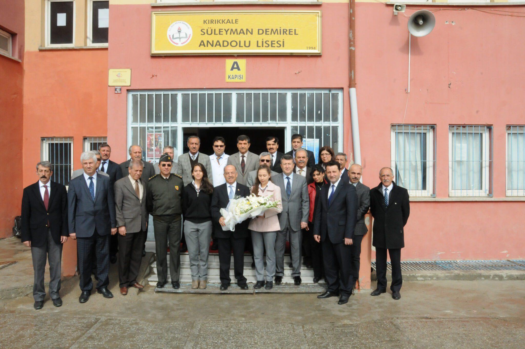 Kolat Süleyman Demirel Lisesi’ni ziyaret etti - Kırıkkale Haber, Son Dakika Kırıkkale Haberleri