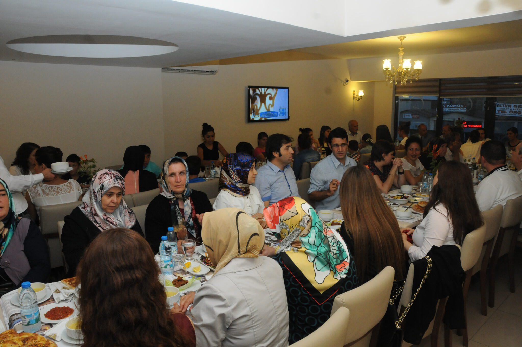 Çocuk yuvası sakinleri iftarda buluştu - Kırıkkale Haber, Son Dakika Kırıkkale Haberleri