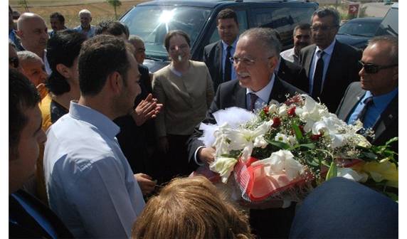 İhsanoğlu; “Karar milletindir” - Kırıkkale Haber, Son Dakika Kırıkkale Haberleri