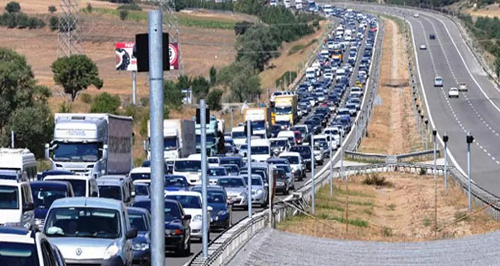 Yollar tıklım tıklım - Kırıkkale Haber, Son Dakika Kırıkkale Haberleri