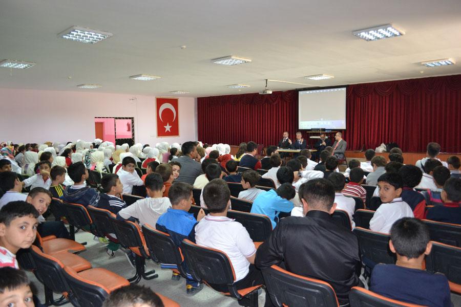 14 okulda konferans - Kırıkkale Haber, Son Dakika Kırıkkale Haberleri 14 okulda konferans - Kırıkkale Haber, Son Dakika Kırıkkale Haberleri
