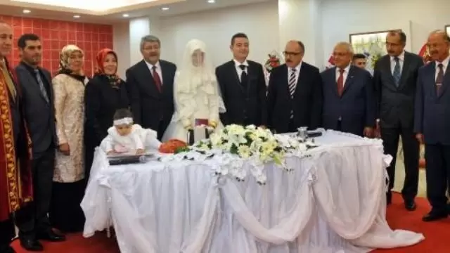 Korkmaz Ailesinin Mutlu Günü - Kırıkkale Haber, Son Dakika Kırıkkale Haberleri Korkmaz Ailesinin Mutlu Günü - Kırıkkale Haber, Son Dakika Kırıkkale Haberleri