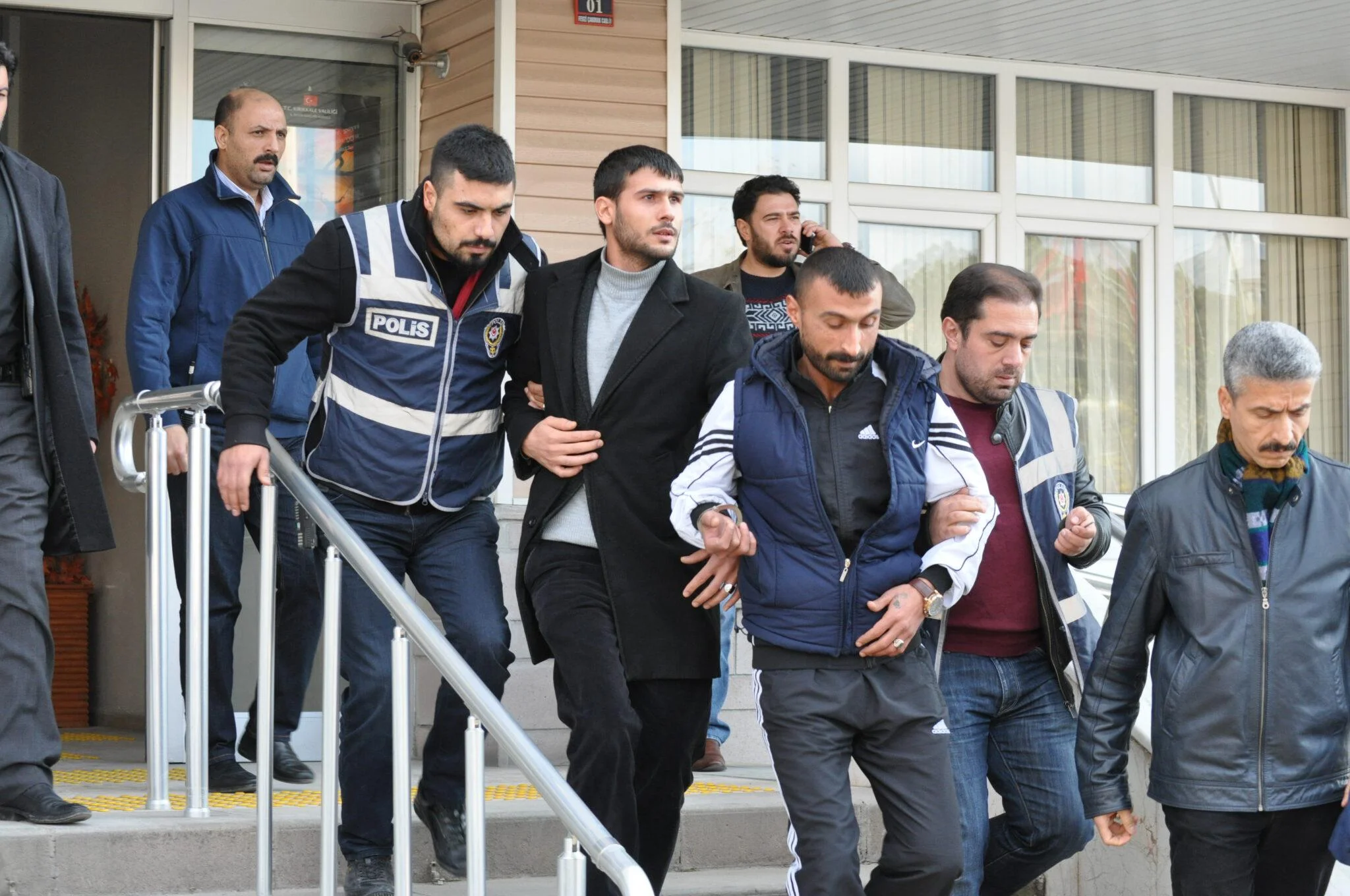 60 kilo esrarla yakalanan zanlılar tutuklandı - Kırıkkale Haber, Son Dakika Kırıkkale Haberleri
