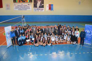 Voleybol turnuvası sona erdi - Kırıkkale Haber, Son Dakika Kırıkkale Haberleri