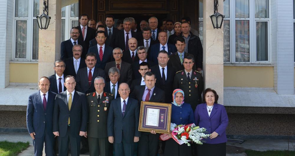 Gaziye övünç madalyası - Kırıkkale Haber, Son Dakika Kırıkkale Haberleri Gaziye övünç madalyası - Kırıkkale Haber, Son Dakika Kırıkkale Haberleri