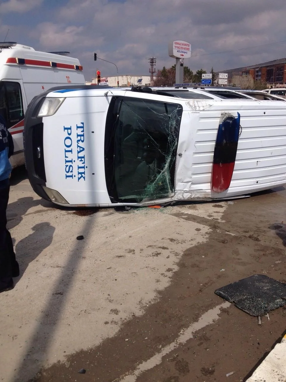 Trafik Polisi Kırmızı Işıkta mı Geçti - Kırıkkale Haber, Son Dakika Kırıkkale Haberleri