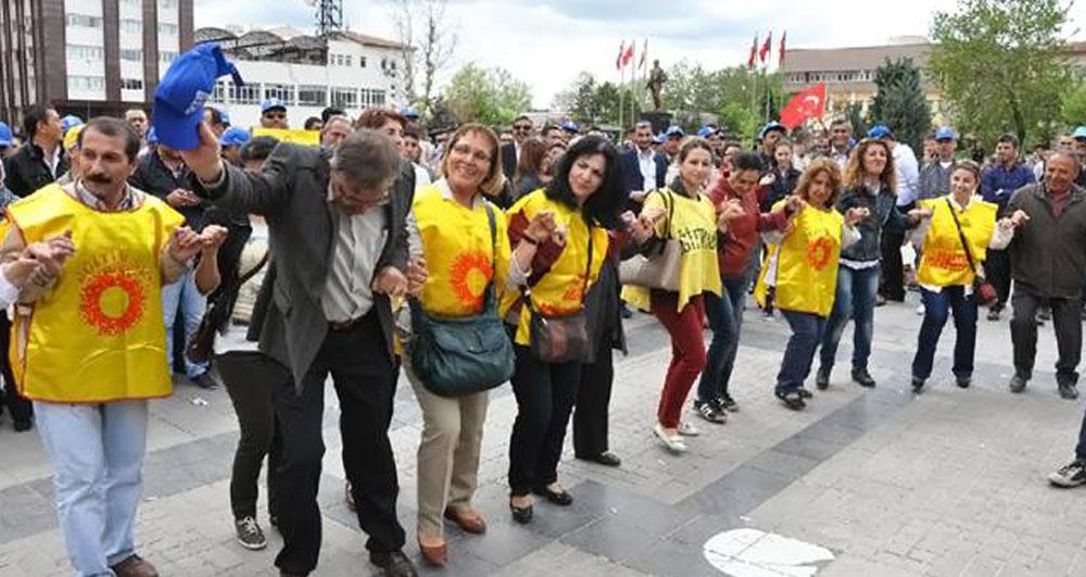 Çalışanların 1 Mayıs hazırlığı - Kırıkkale Haber, Son Dakika Kırıkkale Haberleri