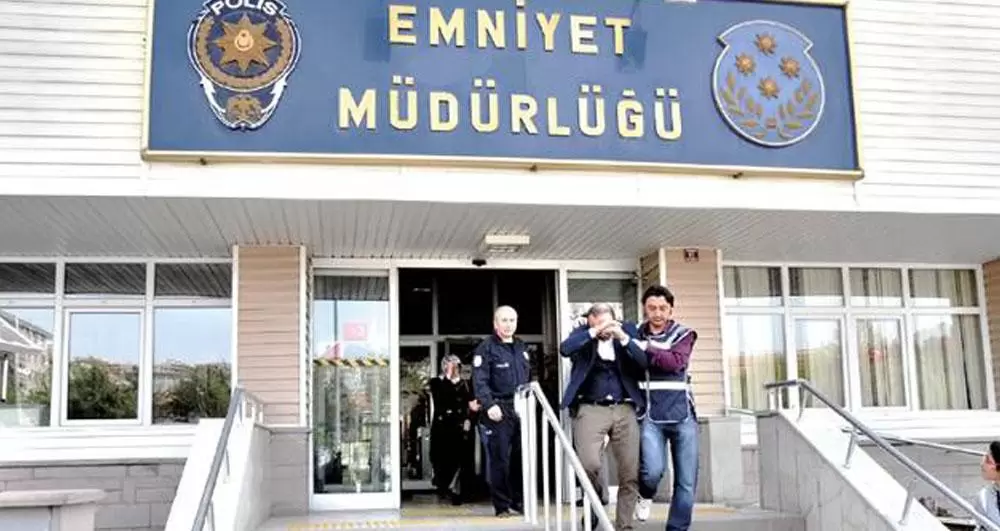 Arsa dolandırıcıları yakalandı - Kırıkkale Haber, Son Dakika Kırıkkale Haberleri Arsa dolandırıcıları yakalandı - Kırıkkale Haber, Son Dakika Kırıkkale Haberleri
