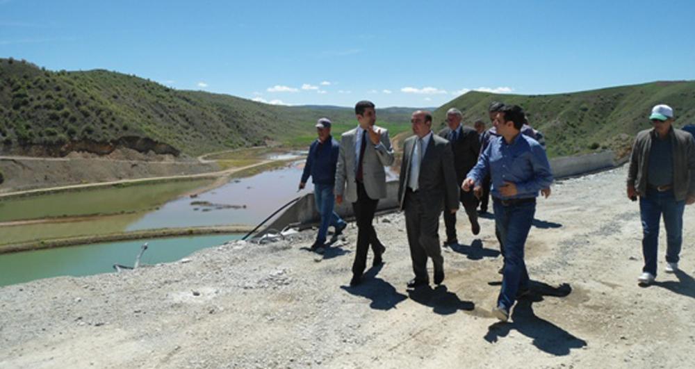 Kaymakam barajı inceledi - Kırıkkale Haber, Son Dakika Kırıkkale Haberleri Kaymakam barajı inceledi - Kırıkkale Haber, Son Dakika Kırıkkale Haberleri