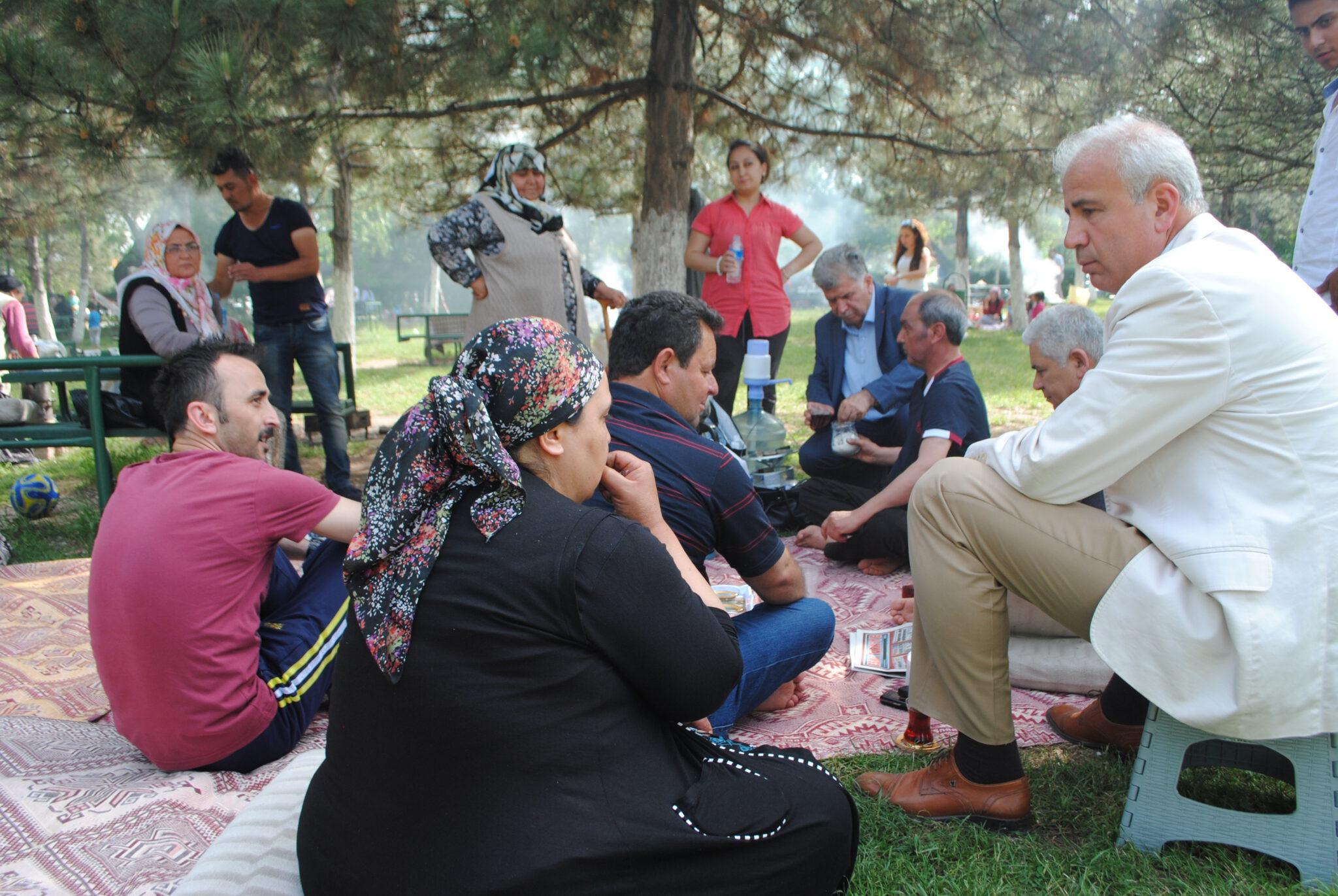 Akçay’dan piknikçilere sürpriz ziyaret - Kırıkkale Haber, Son Dakika Kırıkkale Haberleri