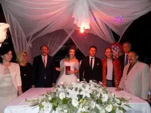 AK PARTİ&rsquo;DE &Ccedil;İFTE MUTLULUK - Kırıkkale Haber, Son Dakika Kırıkkale Haberleri