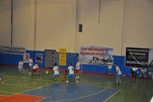Futsal&rsquo;da gol yağmuru s&uuml;r&uuml;yor - Kırıkkale Haber, Son Dakika Kırıkkale Haberleri