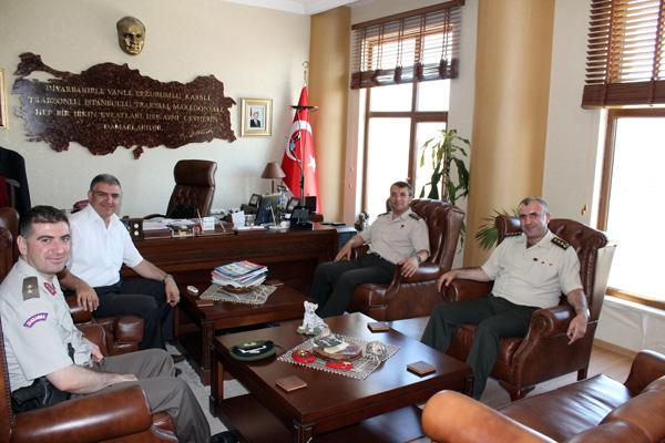 Jandarma komutanlarından Kaymakam Özel’e ziyaret - Kırıkkale Haber, Son Dakika Kırıkkale Haberleri
