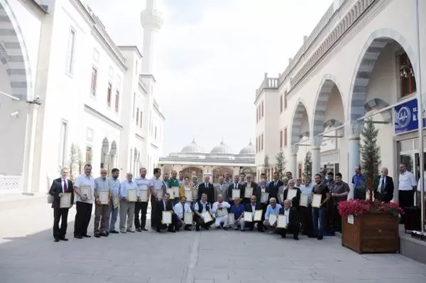 Nur camine emeği geçenlere ödülleri verildi - Kırıkkale Haber, Son Dakika Kırıkkale Haberleri Nur camine emeği geçenlere ödülleri verildi - Kırıkkale Haber, Son Dakika Kırıkkale Haberleri