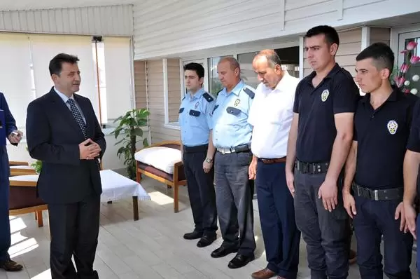 Onar’dan 12 personele altın - Kırıkkale Haber, Son Dakika Kırıkkale Haberleri Onar’dan 12 personele altın - Kırıkkale Haber, Son Dakika Kırıkkale Haberleri
