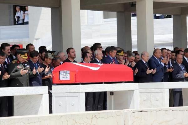 Vali Kolat, Şehit Öztürk’ün cenaze törenine katıldı - Kırıkkale Haber, Son Dakika Kırıkkale Haberleri