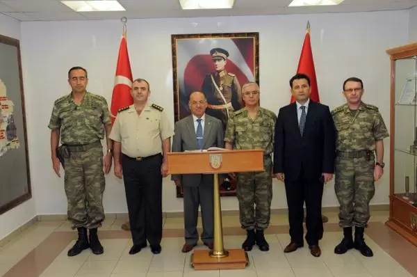 Vali kolat’tan komutanlıklara ziyaret - Kırıkkale Haber, Son Dakika Kırıkkale Haberleri Vali kolat’tan komutanlıklara ziyaret - Kırıkkale Haber, Son Dakika Kırıkkale Haberleri