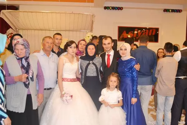 Akyüz ailesinin mutlu günü - Kırıkkale Haber, Son Dakika Kırıkkale Haberleri Akyüz ailesinin mutlu günü - Kırıkkale Haber, Son Dakika Kırıkkale Haberleri