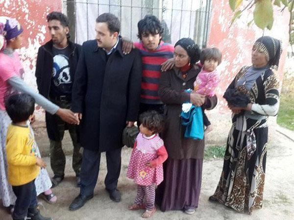 Soğukta Kalan Suriyeli Sığınmacılara Yardım - Kırıkkale Haber, Son Dakika Kırıkkale Haberleri Soğukta Kalan Suriyeli Sığınmacılara Yardım - Kırıkkale Haber, Son Dakika Kırıkkale Haberleri