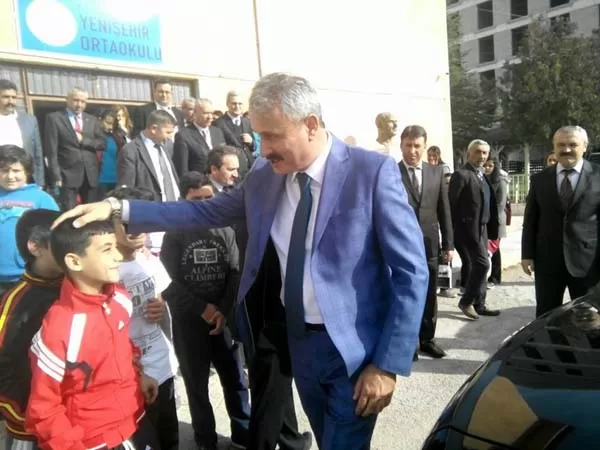 Sungur, öğretmenlerin gününü kutladı - Kırıkkale Haber, Son Dakika Kırıkkale Haberleri