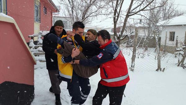 Kar hastaları mahsur bıraktı - Kırıkkale Haber, Son Dakika Kırıkkale Haberleri