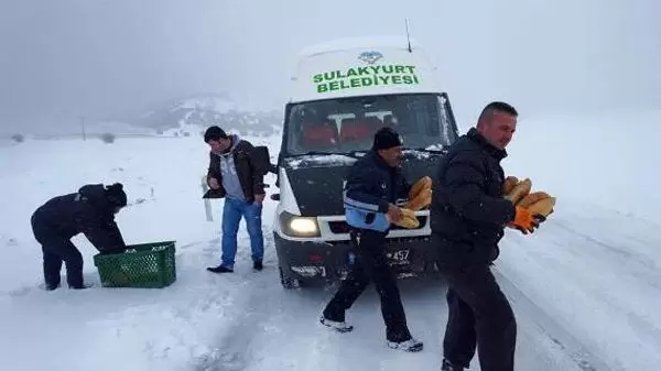 Sulakyurt’ta yaban hayvanlar unutulmadı - Kırıkkale Haber, Son Dakika Kırıkkale Haberleri Sulakyurt’ta yaban hayvanlar unutulmadı - Kırıkkale Haber, Son Dakika Kırıkkale Haberleri