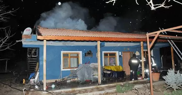 Şömine evi küle çevirdi - Kırıkkale Haber, Son Dakika Kırıkkale Haberleri Şömine evi küle çevirdi - Kırıkkale Haber, Son Dakika Kırıkkale Haberleri