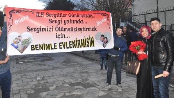 Sevgililer gününde, evlenme teklifi - Kırıkkale Haber, Son Dakika Kırıkkale Haberleri