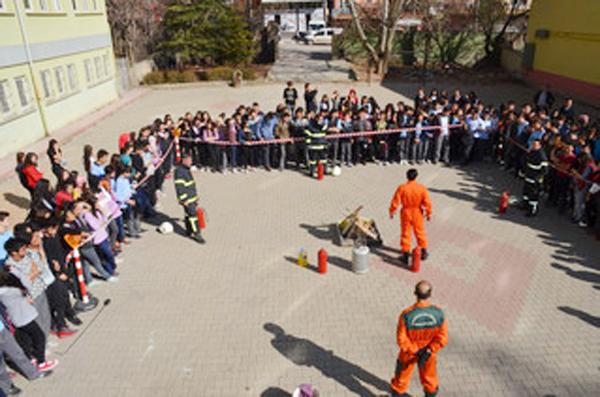 15 okulda Yangın tatbikatı - Kırıkkale Haber, Son Dakika Kırıkkale Haberleri