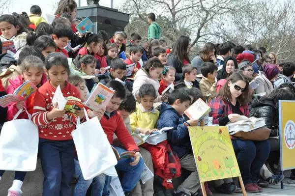 İnsan paylaşmak ve sevmek için okur - Kırıkkale Haber, Son Dakika Kırıkkale Haberleri İnsan paylaşmak ve sevmek için okur - Kırıkkale Haber, Son Dakika Kırıkkale Haberleri