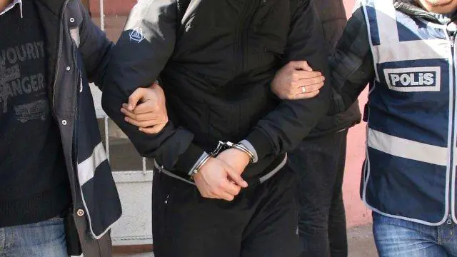 Çocuğu kandırıp altınları aldılar - Kırıkkale Haber, Son Dakika Kırıkkale Haberleri Çocuğu kandırıp altınları aldılar - Kırıkkale Haber, Son Dakika Kırıkkale Haberleri
