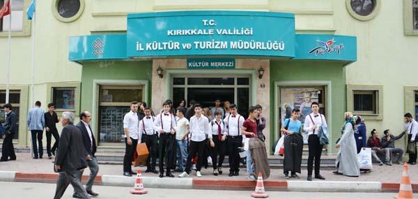 Mezuniyet törenini iptal ettiler - Kırıkkale Haber, Son Dakika Kırıkkale Haberleri Mezuniyet törenini iptal ettiler - Kırıkkale Haber, Son Dakika Kırıkkale Haberleri