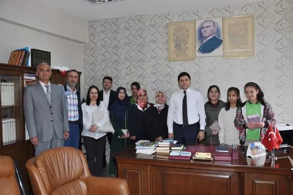 Kaymakam Yıldırım, öğrencileri ödüllendirdi - Kırıkkale Haber, Son Dakika Kırıkkale Haberleri Kaymakam Yıldırım, öğrencileri ödüllendirdi - Kırıkkale Haber, Son Dakika Kırıkkale Haberleri