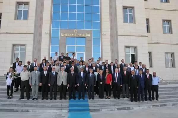 Vali vekili Ünlüer veda etti - Kırıkkale Haber, Son Dakika Kırıkkale Haberleri Vali vekili Ünlüer veda etti - Kırıkkale Haber, Son Dakika Kırıkkale Haberleri