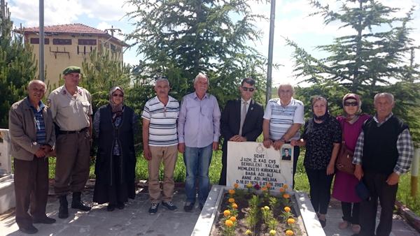 Şehit Yalçın kabri başında anıldı - Kırıkkale Haber, Son Dakika Kırıkkale Haberleri