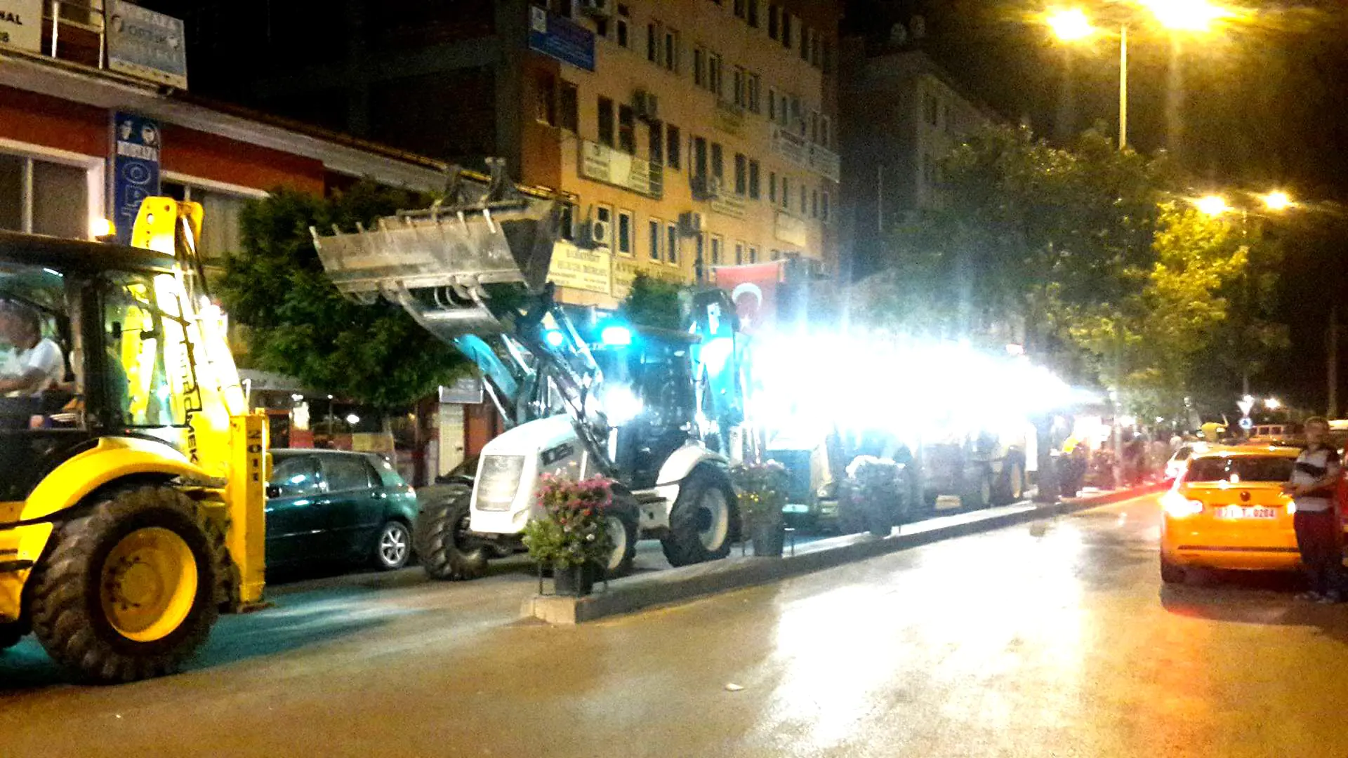 KEPÇE OPERATÖRLERİNDEN DARBEYE KARŞI TAVIR - Kırıkkale Haber, Son Dakika Kırıkkale Haberleri