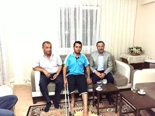 YARALI POLİSE ZİYARET - Kırıkkale Haber, Son Dakika Kırıkkale Haberleri YARALI POLİSE ZİYARET - Kırıkkale Haber, Son Dakika Kırıkkale Haberleri