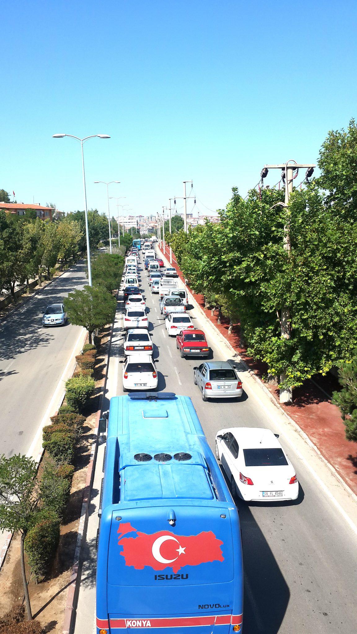 HAVA SICAK, TRAFİK FELÇ - Kırıkkale Haber, Son Dakika Kırıkkale Haberleri