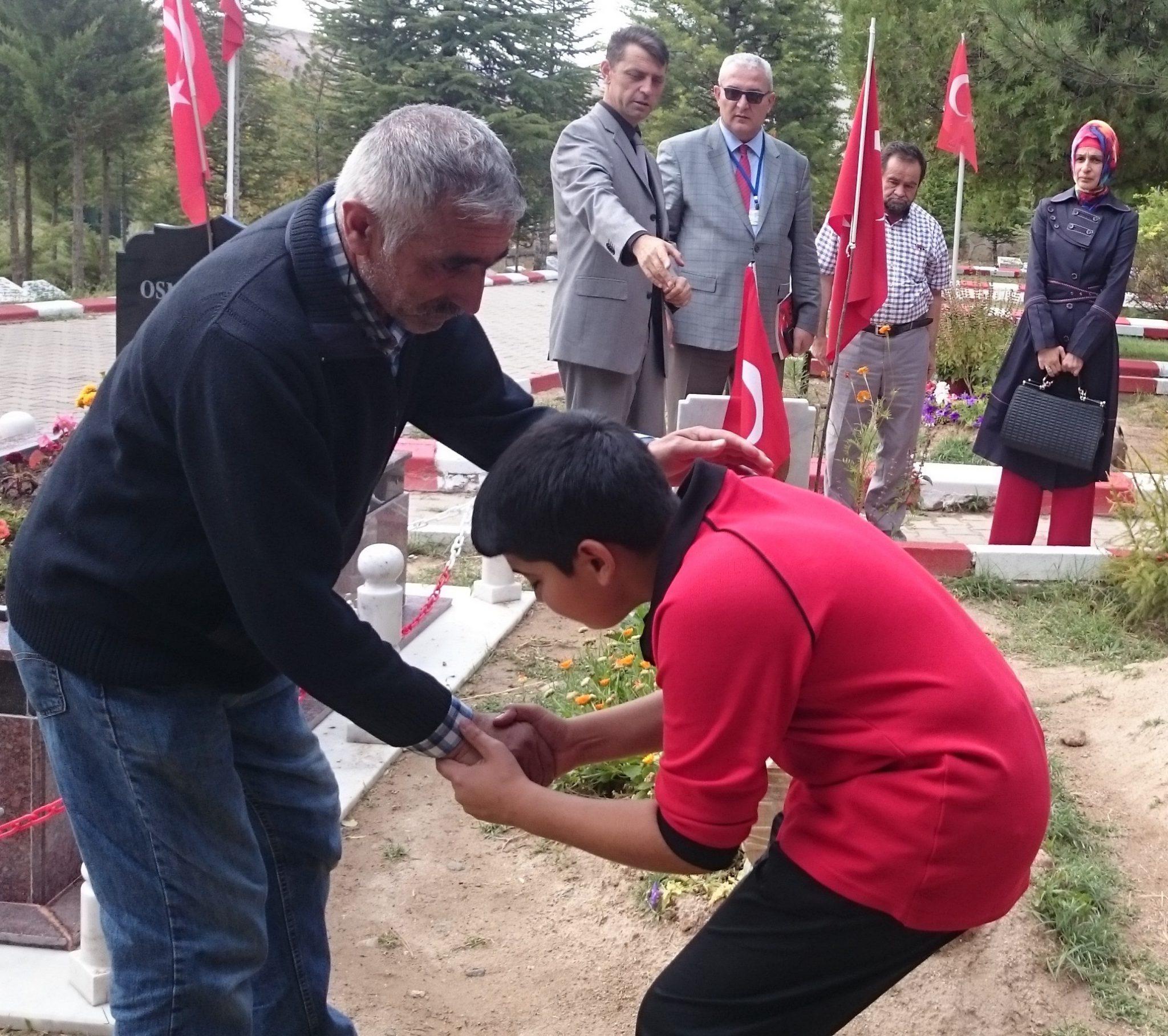 Şehit Aileleri ve Gaziler Derneğine Manevi Destek - Kırıkkale Haber, Son Dakika Kırıkkale Haberleri