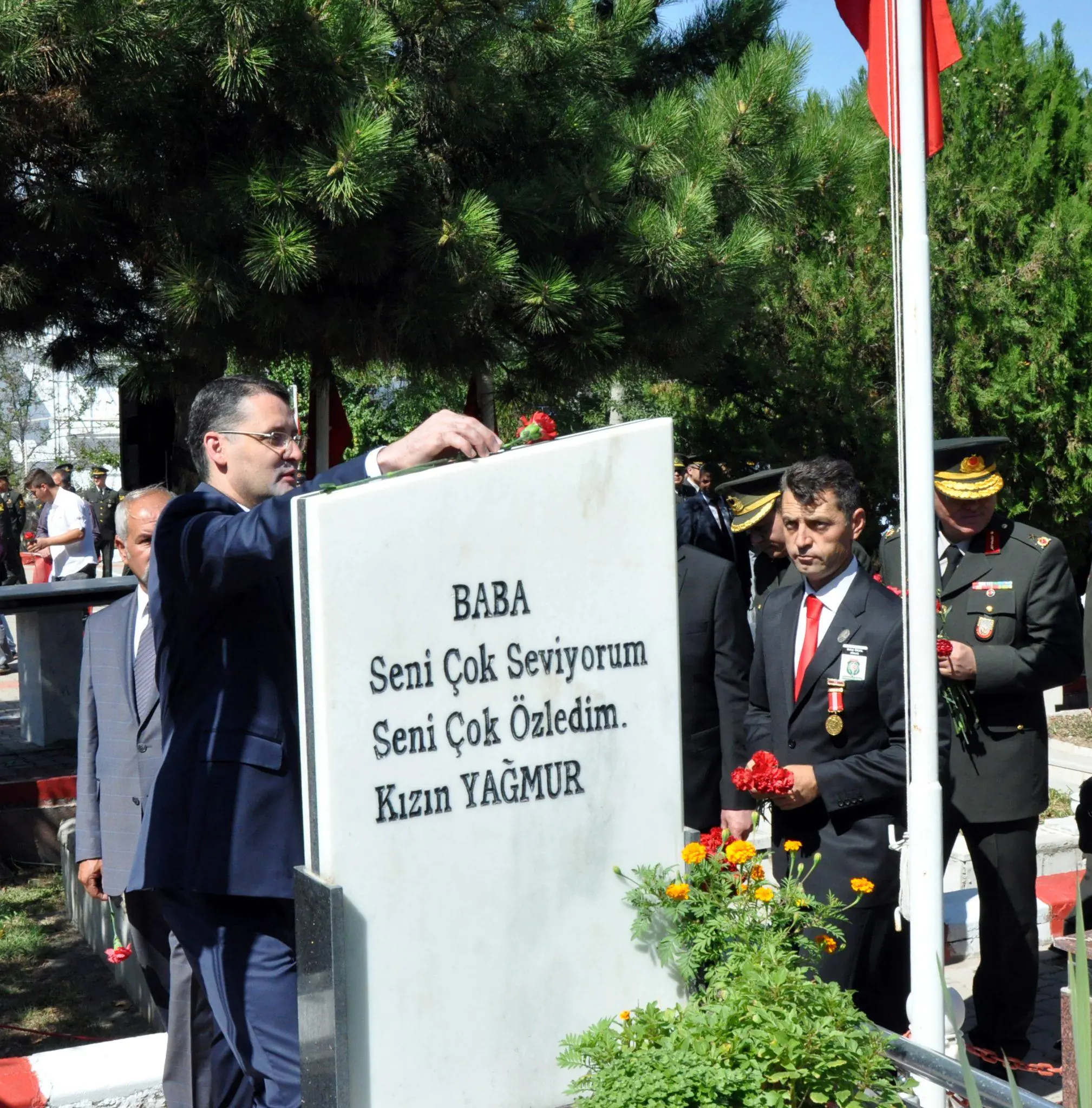 GAZİLER GÜNÜ İÇİN TÖREN YAPILDI - Kırıkkale Haber, Son Dakika Kırıkkale Haberleri GAZİLER GÜNÜ İÇİN TÖREN YAPILDI - Kırıkkale Haber, Son Dakika Kırıkkale Haberleri