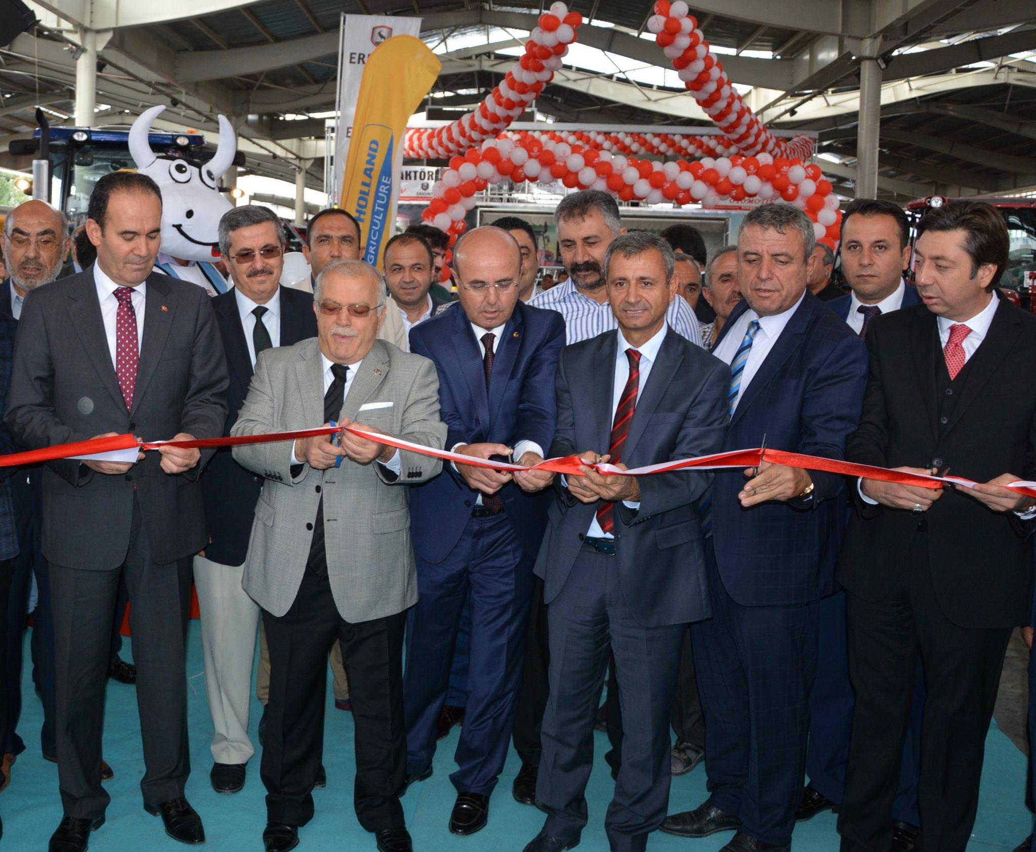 Kırşehir, Tarım Makineleriyle Kabuğunu Kırmak İstiyor - Kırıkkale Haber, Son Dakika Kırıkkale Haberleri