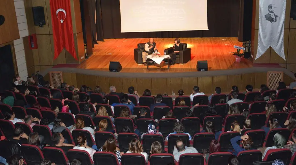 Ayşen Gruda, “Deli Kadın”la Güldürdü    - Kırıkkale Haber, Son Dakika Kırıkkale Haberleri