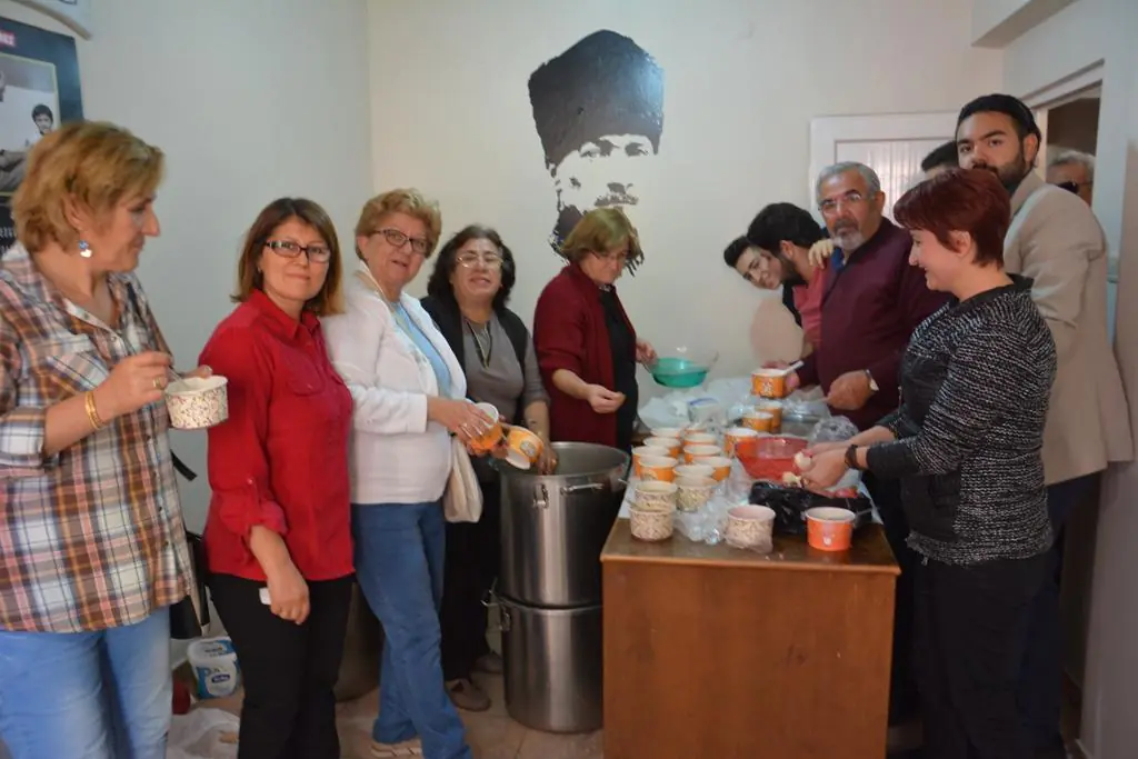 KIRIKKALE CHPDEN AŞURE ETKİNLİĞİ - Kırıkkale Haber, Son Dakika Kırıkkale Haberleri KIRIKKALE CHPDEN AŞURE ETKİNLİĞİ - Kırıkkale Haber, Son Dakika Kırıkkale Haberleri